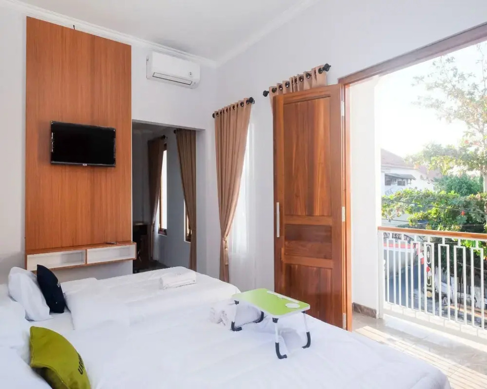 Urbanview Syariah Loji Arum Stasiun Klaten by RedDoorz