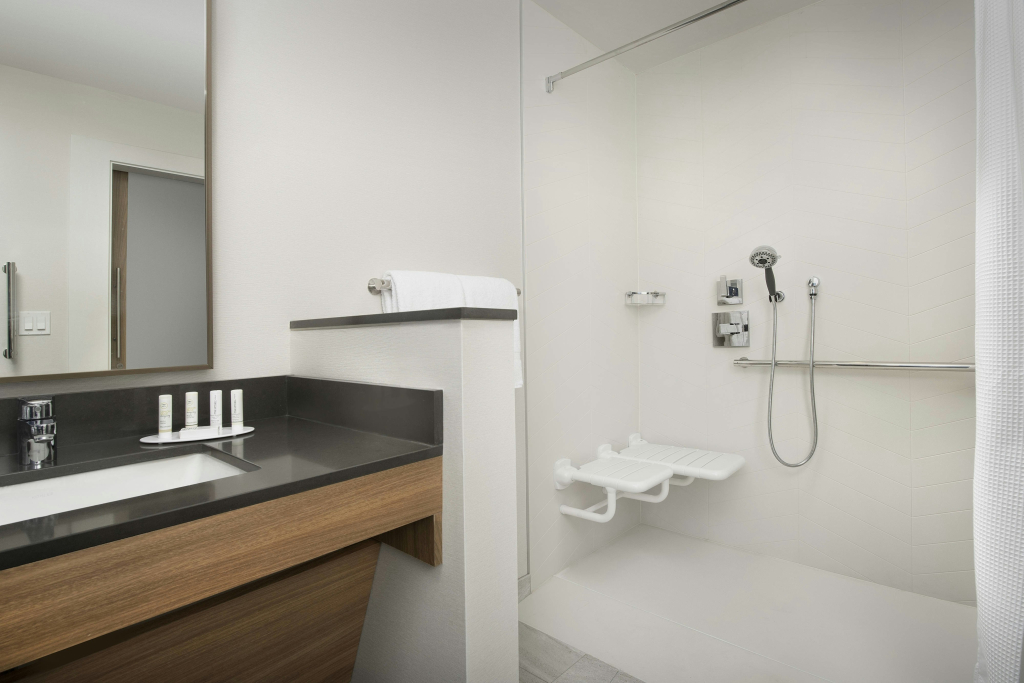 Fairfield Inn & Suites by Marriott Santa Rosa Rohnert Park