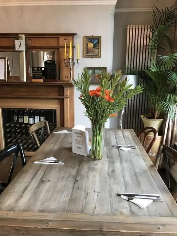 Bentinck Hotel