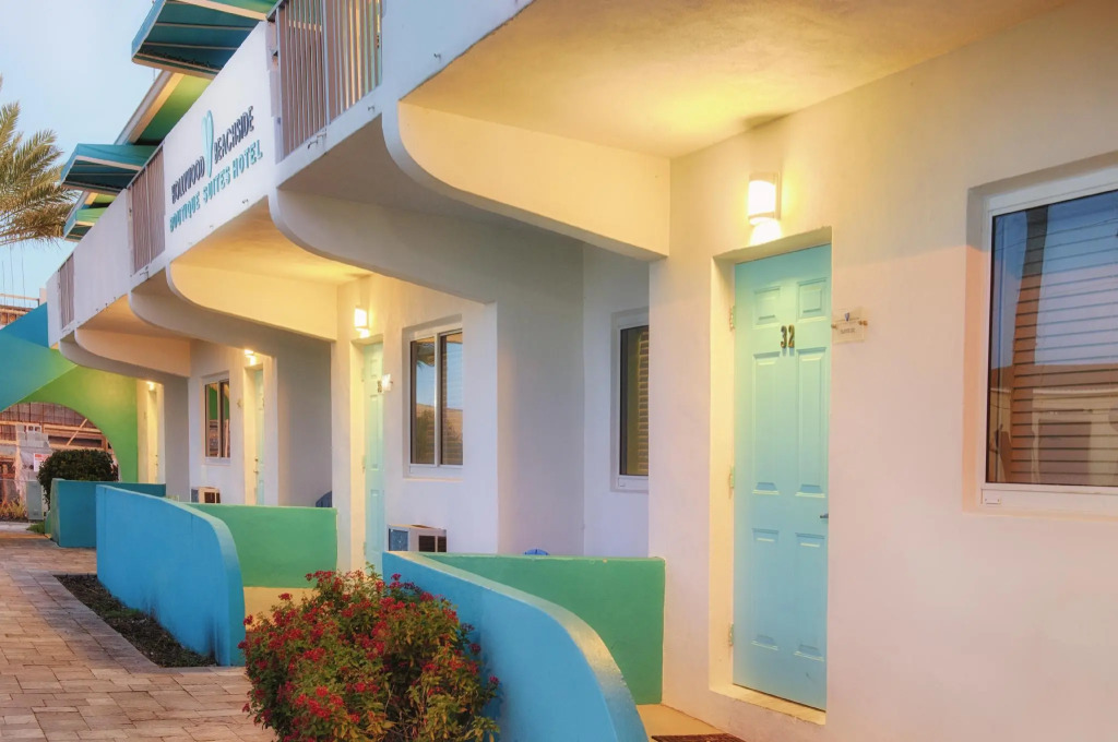 Hollywood Beachside Boutique Suite