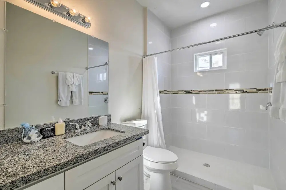 5 Mi to Beach: Pet-Friendly Port Isabel Home