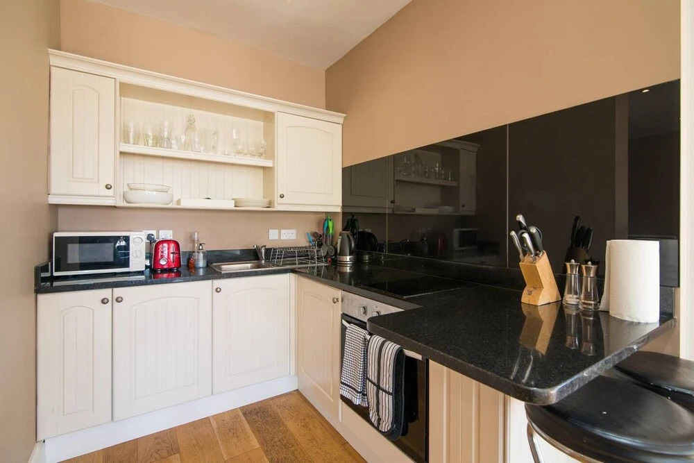 Super Spacious Barn Conversion With Free Wifi, Netflix Fireplace