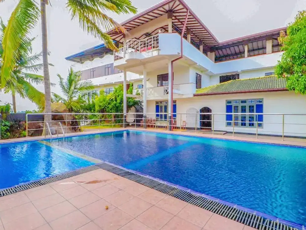 OYO 415 Hotel Hillside