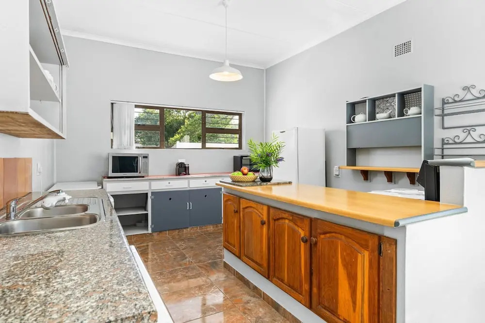 The Kleinmond Cottage
