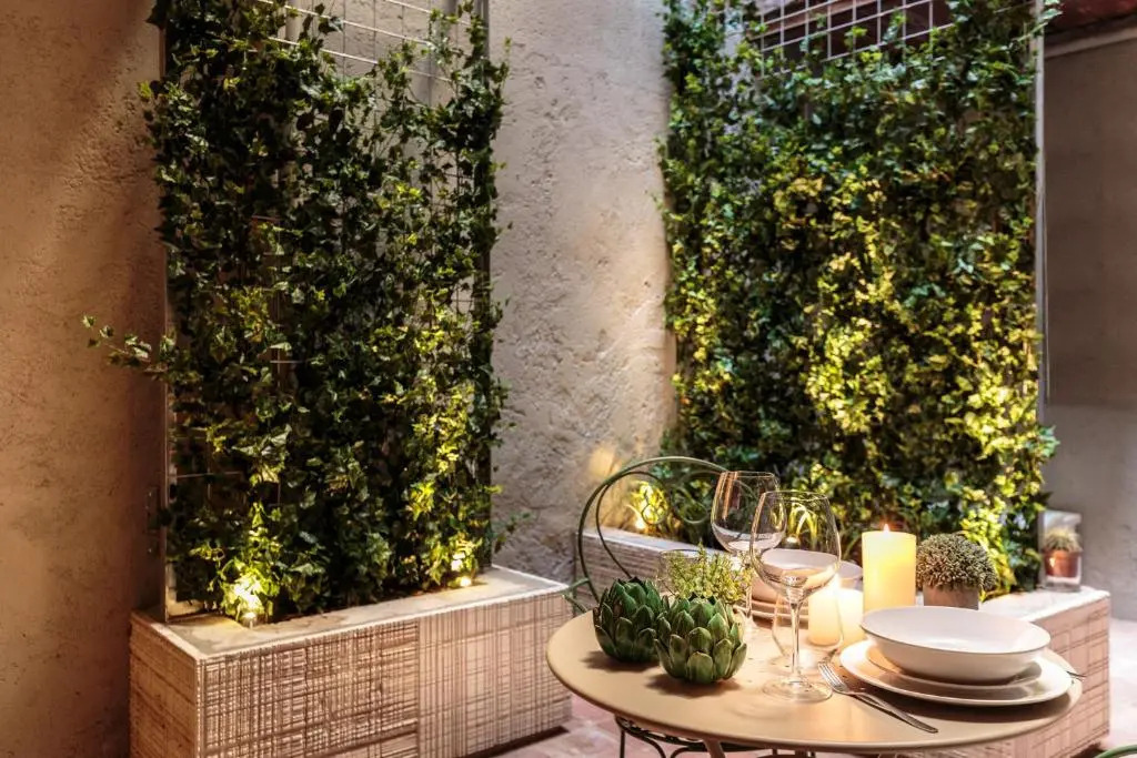 Casa Reds, THE SMART LUCCA APARTMENT SUITE inside the Walls