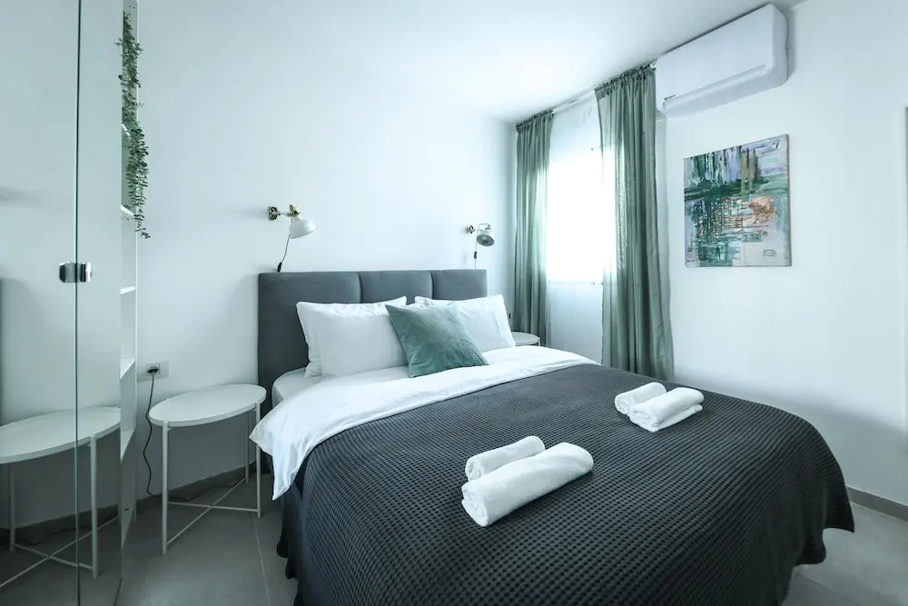 Charming Apt at the Artsy TelAviv Center
