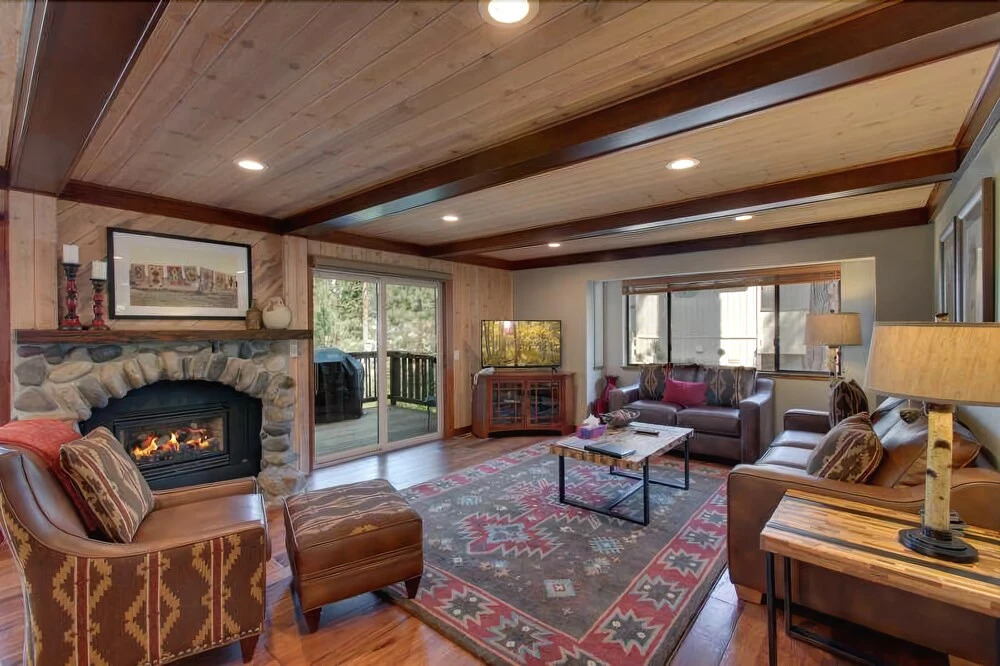 Pine Tree Chalet by RedAwning