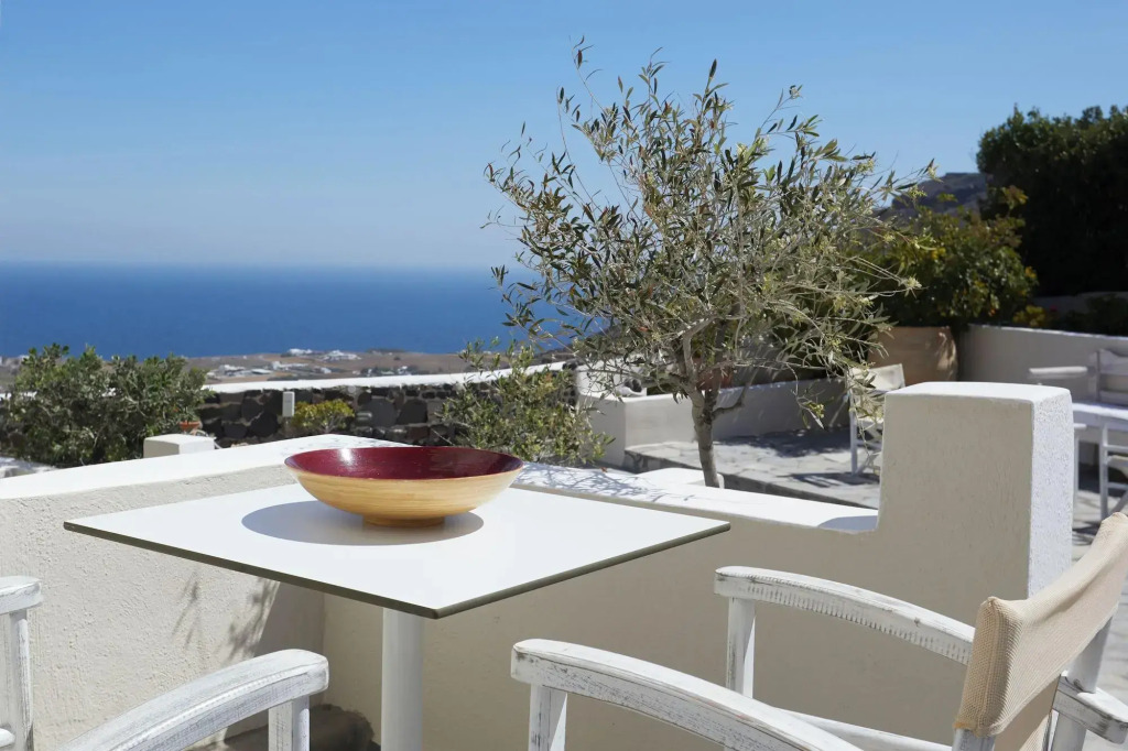 Anchor Suites