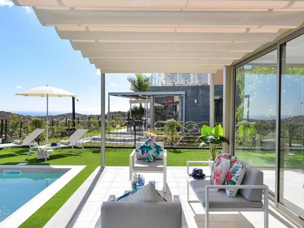 Los Dragos Salobre Golf Villas 3 by VillaGranCanaria