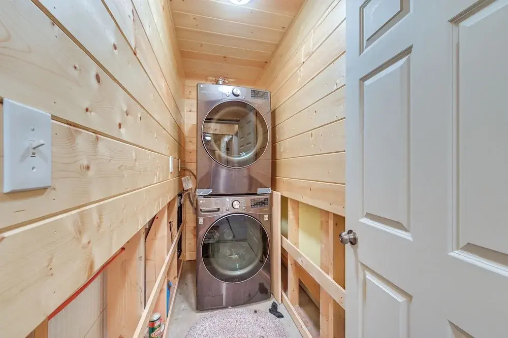 Spacious Soldotna Home w/ Mackey Lake Views