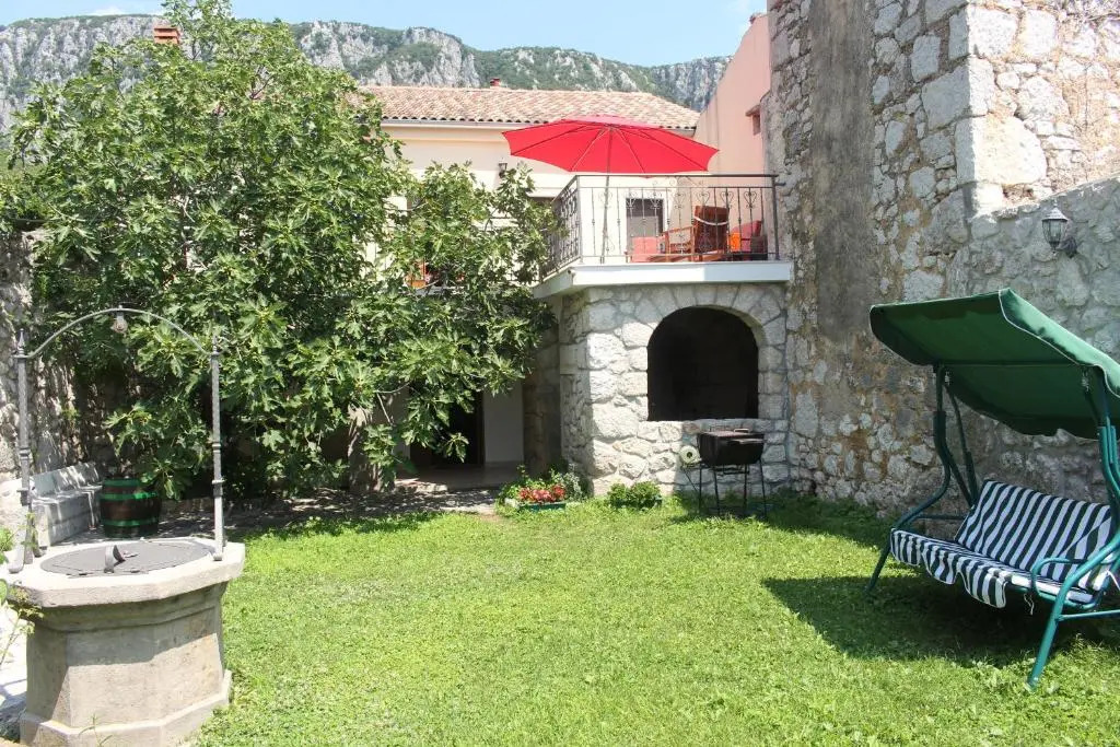 Villa Bartola