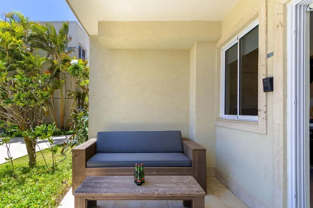 2br2 5BA Townhome - Fullyequipped - Pool - Parking