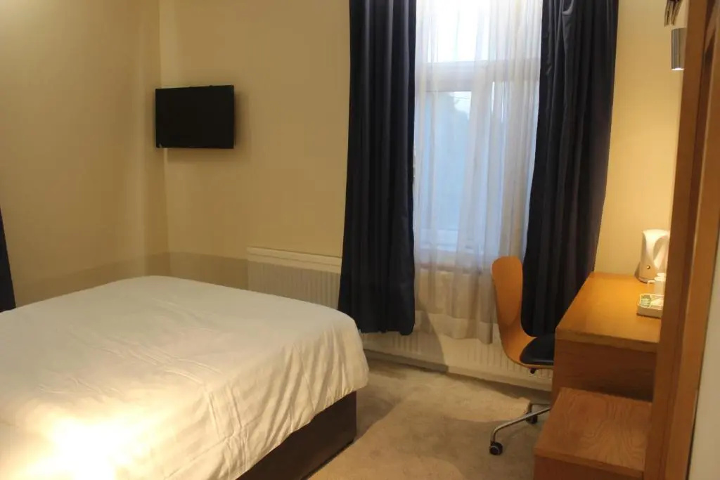 Corona Hotel Rotherham Sheffield Meadowhall