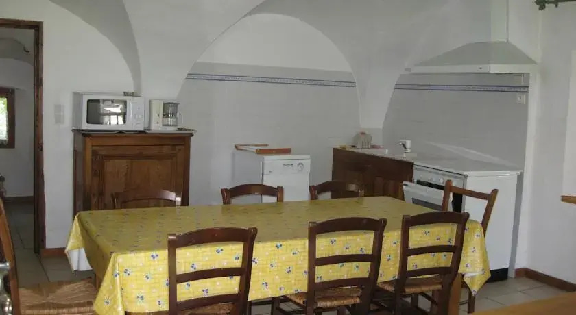 Location Chaud Marcel