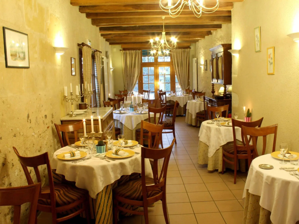Auberge Le Colombien - Hôtel et Restaurant