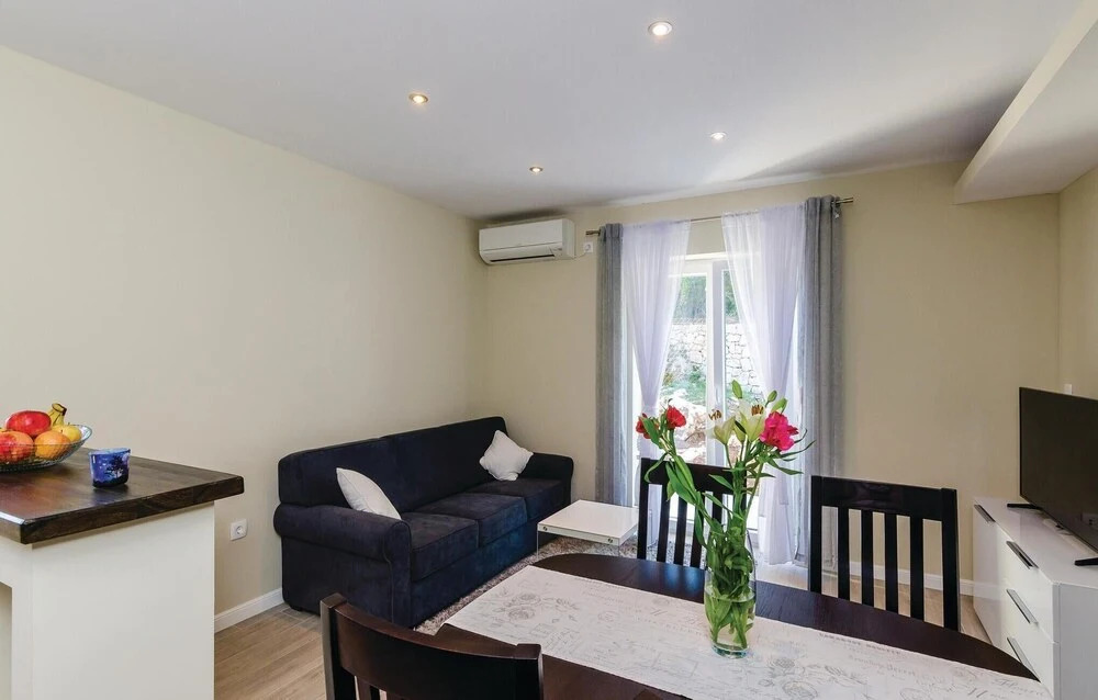 1 Bedroom Cozy Home In Gruda