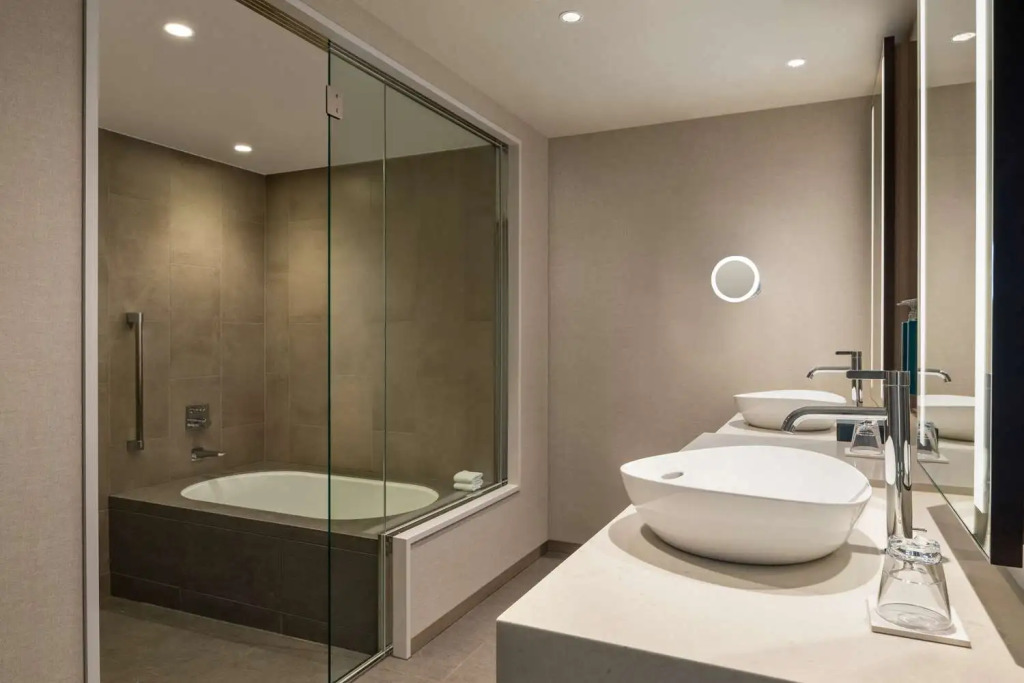 DoubleTree by Hilton Osaka Castle