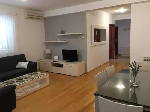 Apartment Mar