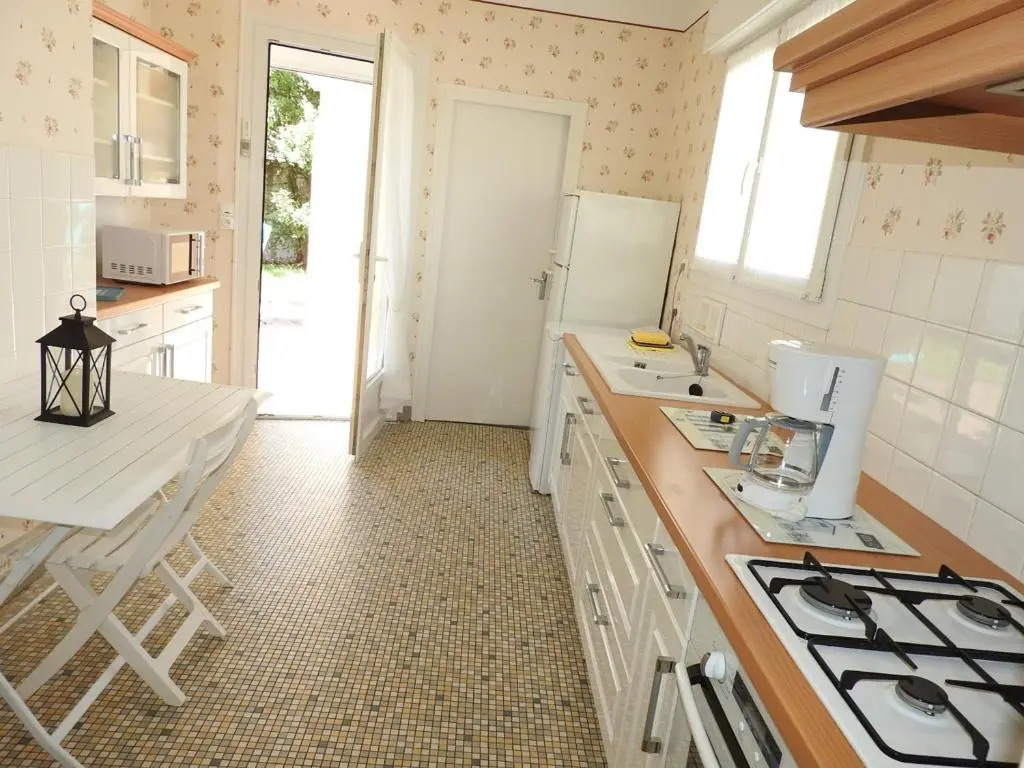 Charmant T3 avec Jardin Clos à 700m de la Plage et Commerces - FR-1-92-768