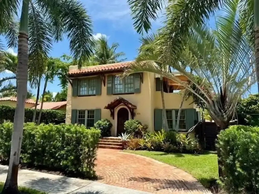 Casa Delfino