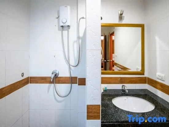 Luna House 4 Bedroom Pool Walking Street 2 km Beach 5 min