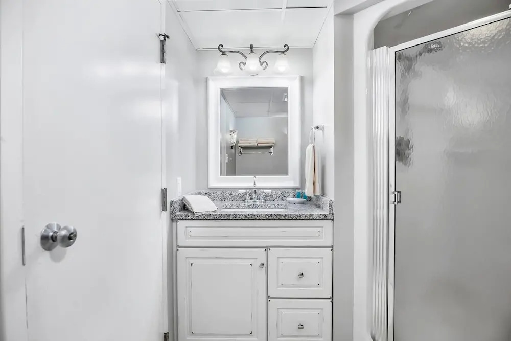 First Floor Master Suite Bay View