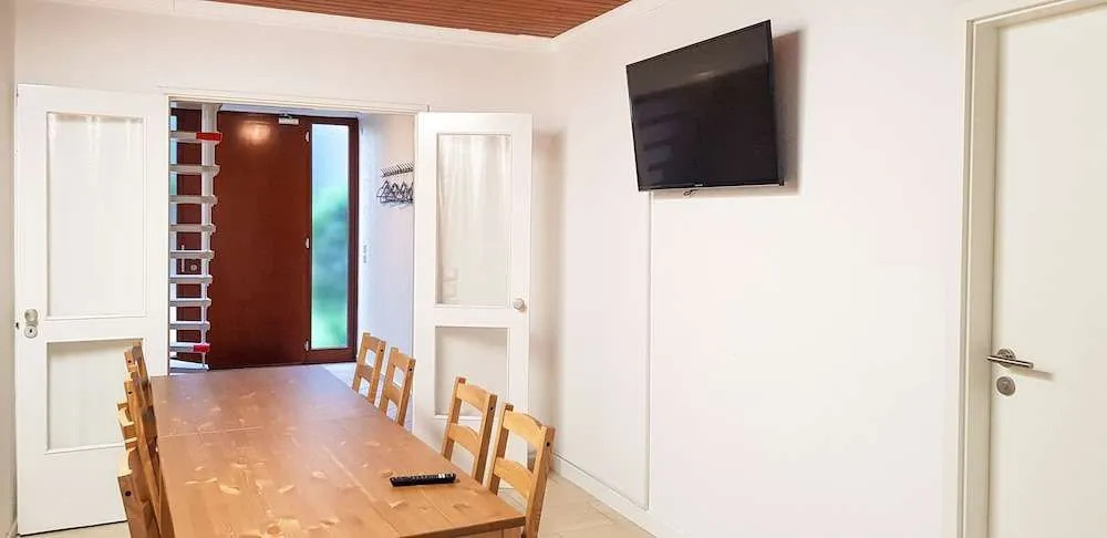 Tolstov-Hotels Beautiful Villa with Big Garden