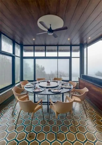 SaffronStays Falcon Hill, Lonavala - luxury villa with infinity pool near Lions Point