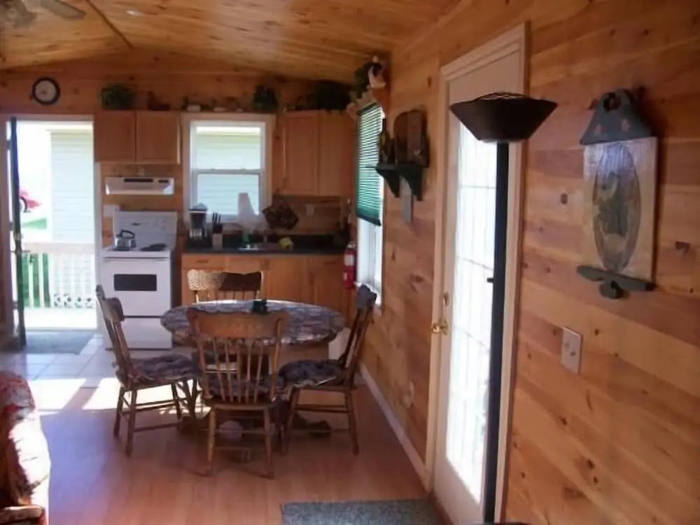 Emily's Oceanside Cottages