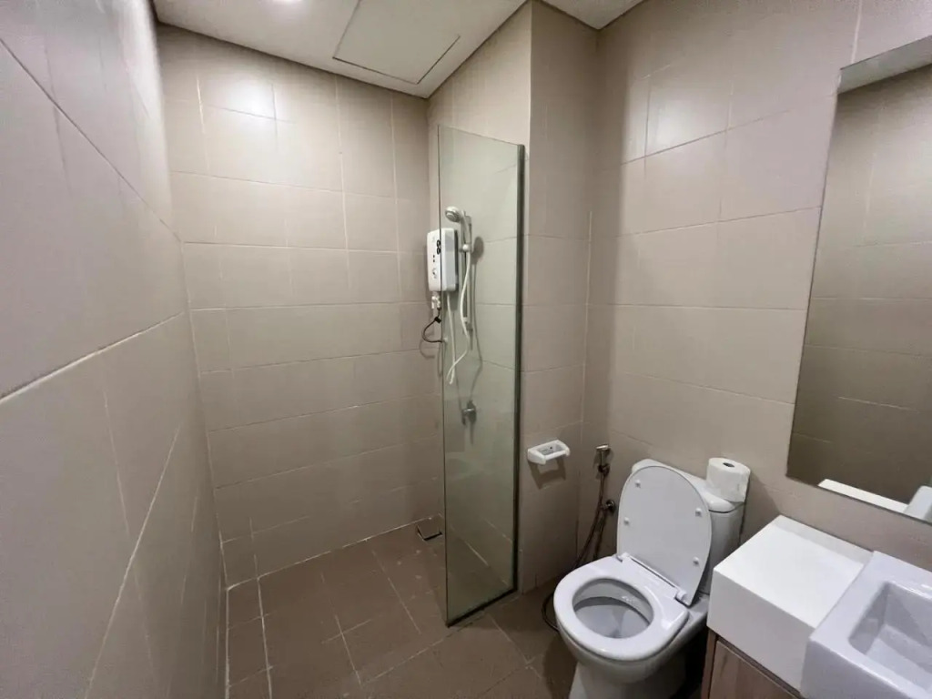 I-City I-Suite 2 Room Free Wifi BASRI PROPERTI