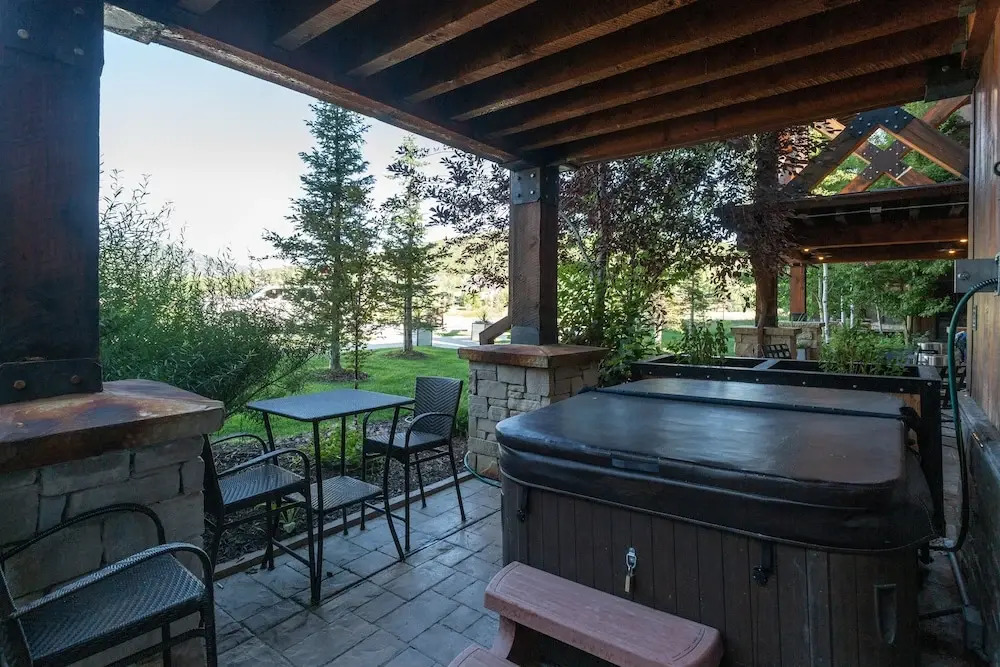 Silver Baron Lodge 1 Condo Bedroom with Spa by Deer Valley Resort