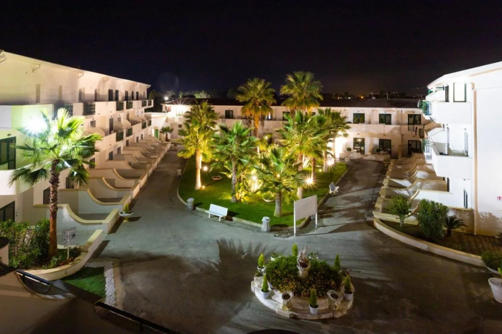 Sibari Residence