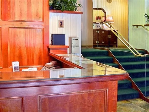 Grosvenor Suites