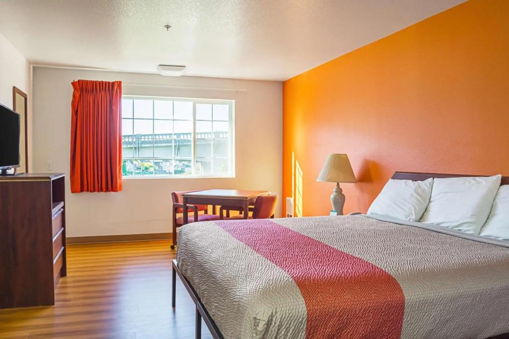 Motel 6-Newport, OR
