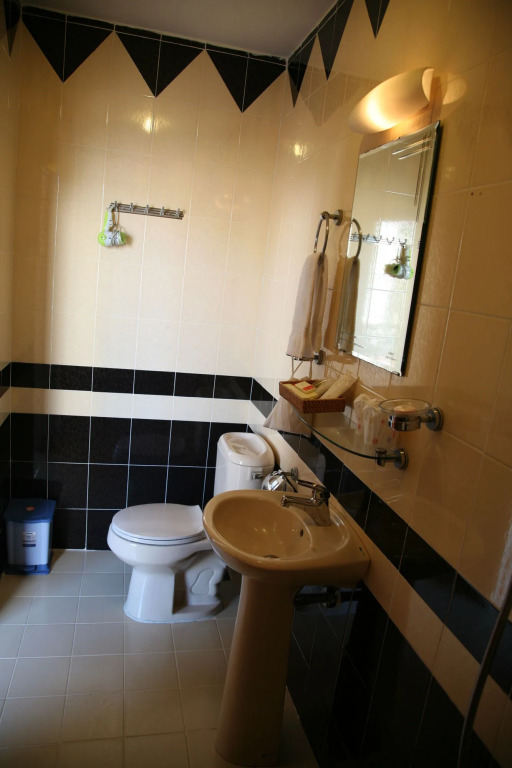Trung Cang Hotel