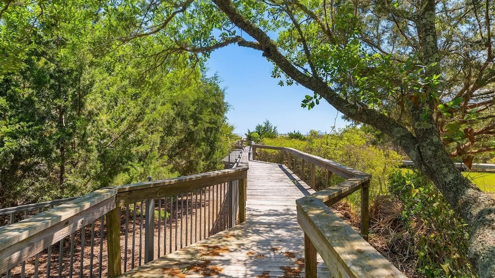 Vacation In Luxury And Style With Sweeping Ocean Views At Pearce House. 6 Bedroom Home by Peace Vacations