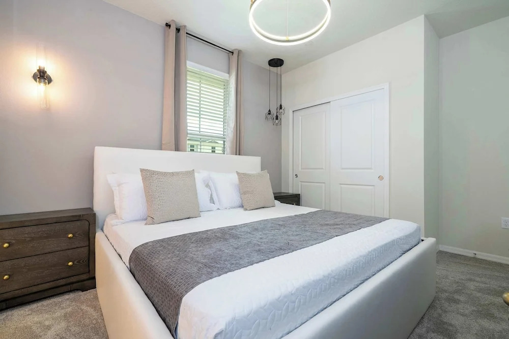 Magical 5BR w Pool Minutes From Disney 16140