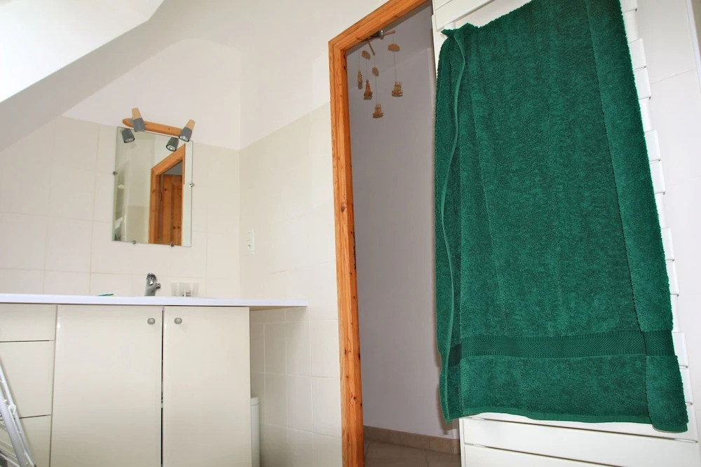Apartment With 2 Bedrooms in Saint-pierre-quiberon, With Wonderful sea
