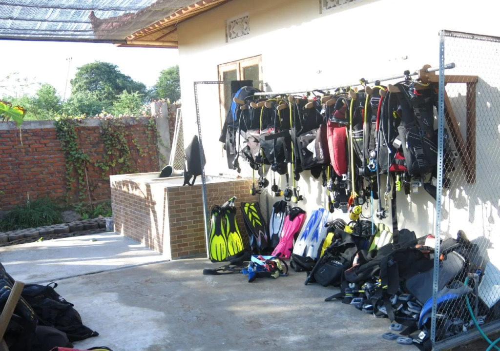 bananaleaf hostel bali