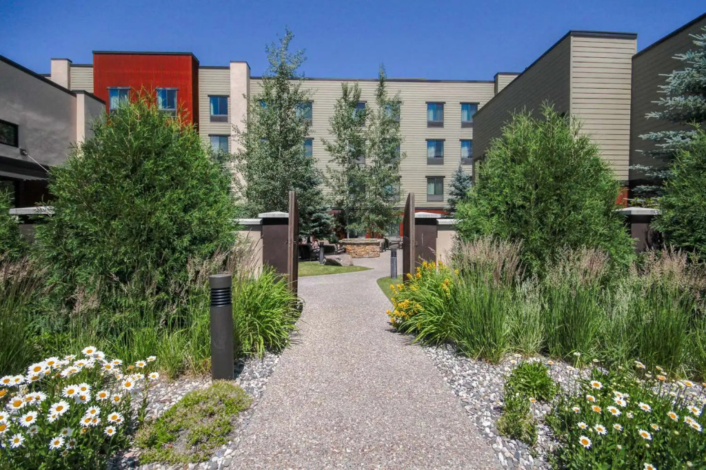 ECHO Suites Extended Stay by Wyndham Bozeman