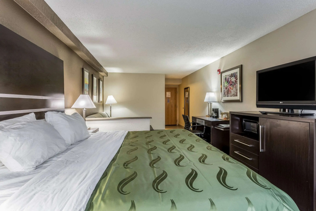 Quality Inn & Suites West El Paso I-10