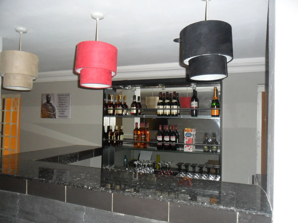 Swisscottage suites