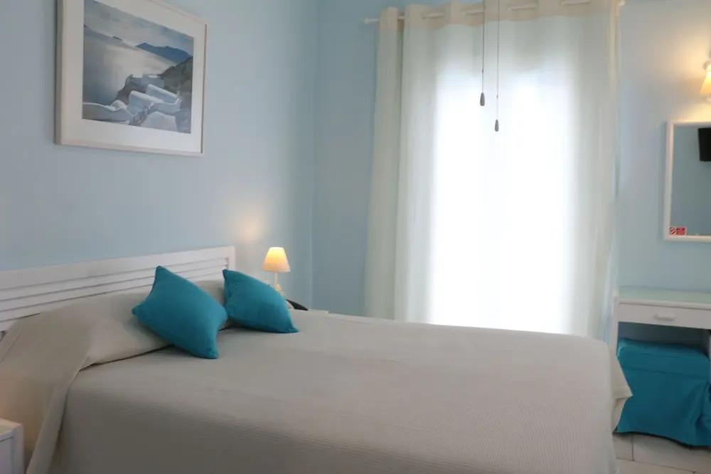 SPIROS & HIROKO Hotel