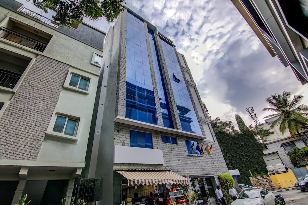 OYO 16744 Live Inn Castle