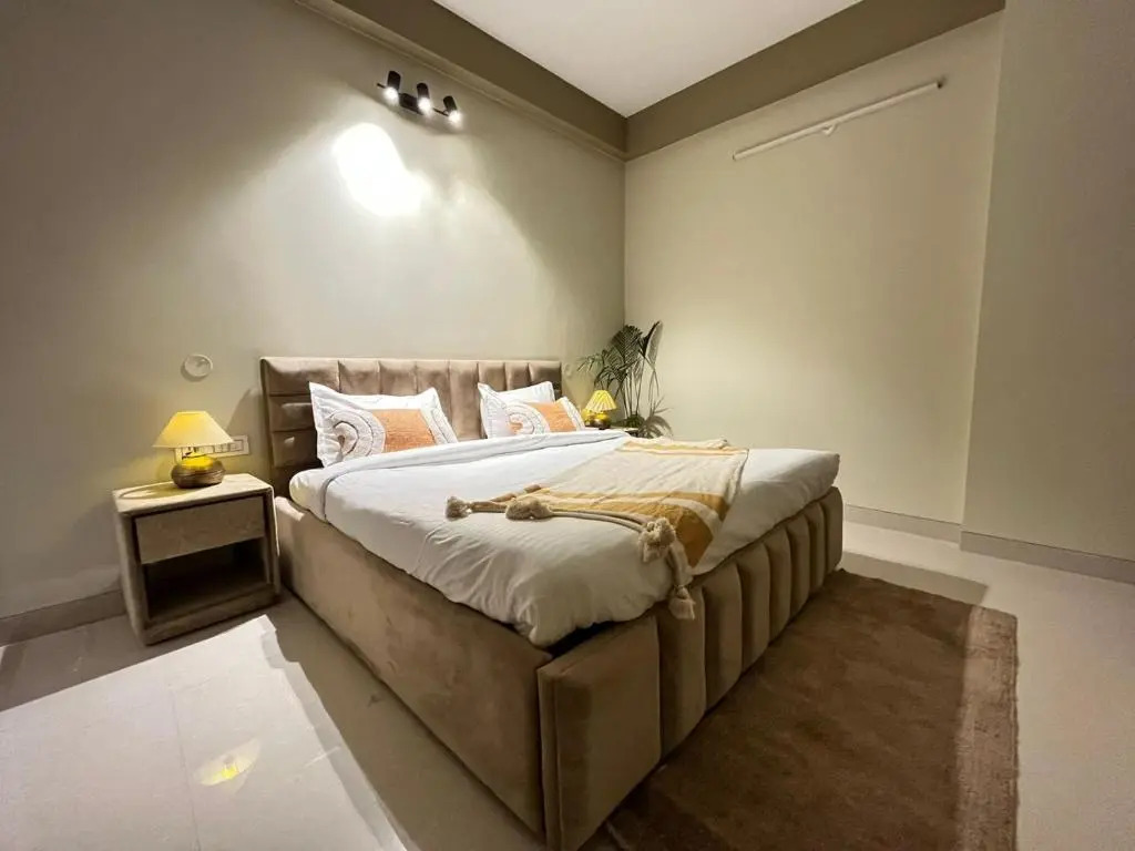BedChambers Serviced Apartment, Medicity