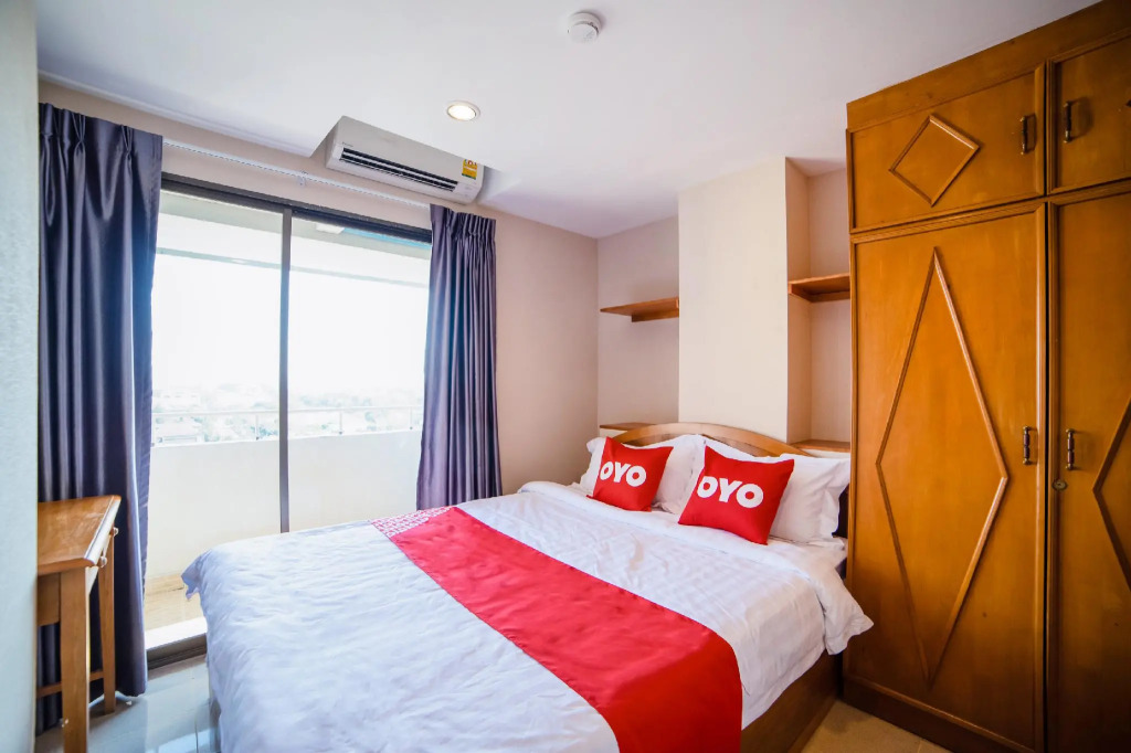LHotel Bangkok