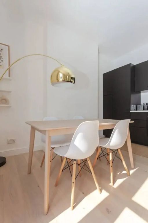 The Perfect 2 Bedroom Family Apartment in West Hackney