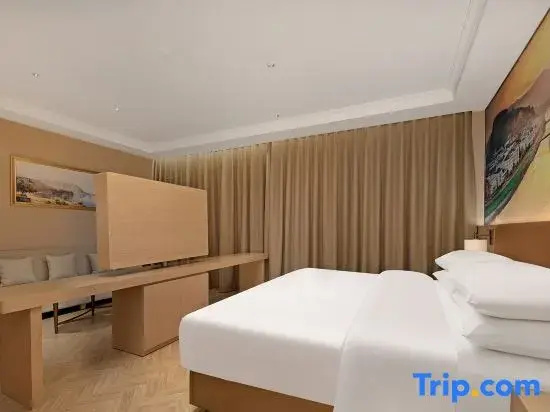 Vienna Hotel (Ganzi Gesar Wangcheng 317 National Road Chuanzang Road Branch)