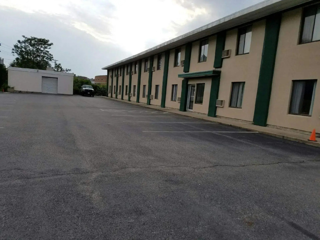 Woonsocket Motor Inn