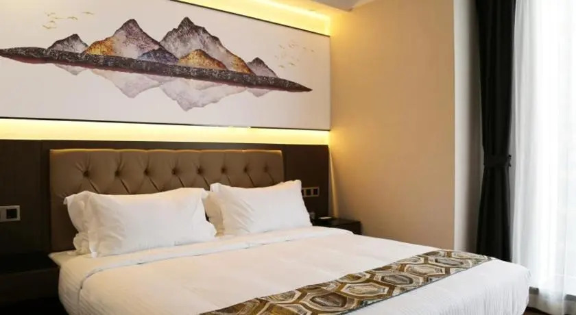 VX Wuxi Huishan District Luoshe Town Luocheng Avenue Hotel